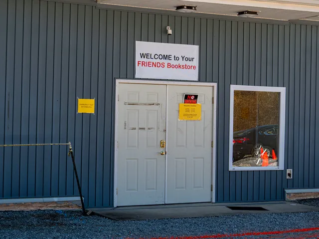 Friends of the Henderson County Public Library