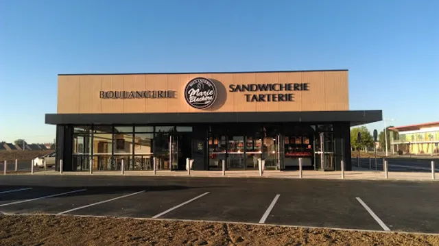 Marie Blachère ESTAIRES