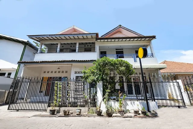 OYO Life 1942 Asia Residence Syariah