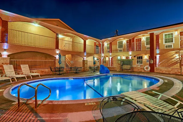 Econo Lodge Austin South