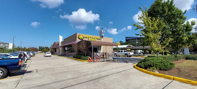 Daisy Dukes Diner Kenner