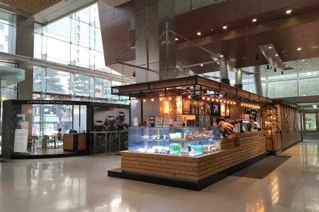 A Twosome Place Pineavenue