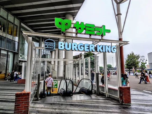 Summit Store Sakuragicho