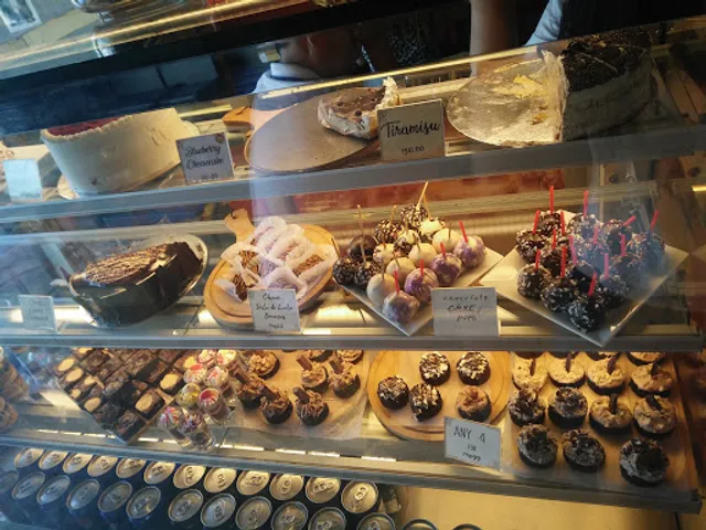 3rd gen Glory's Cafe