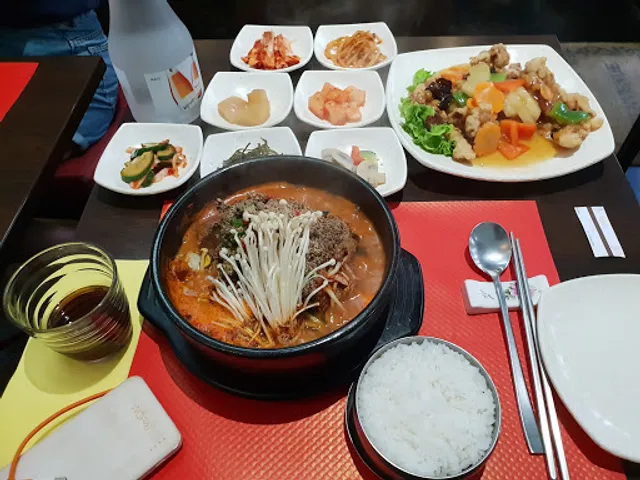 Sambuja - Restaurant Coréen 삼부자 식당