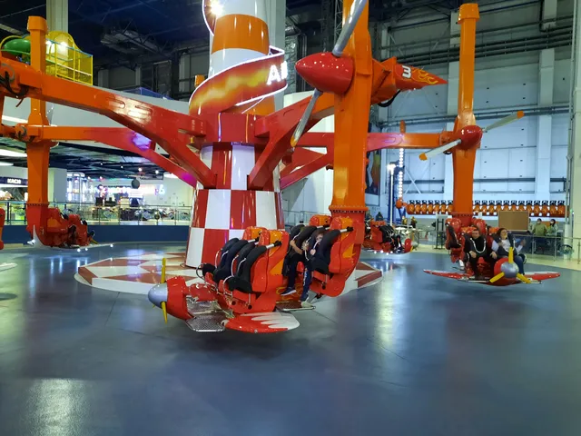 Galaxy Family Amusement Park