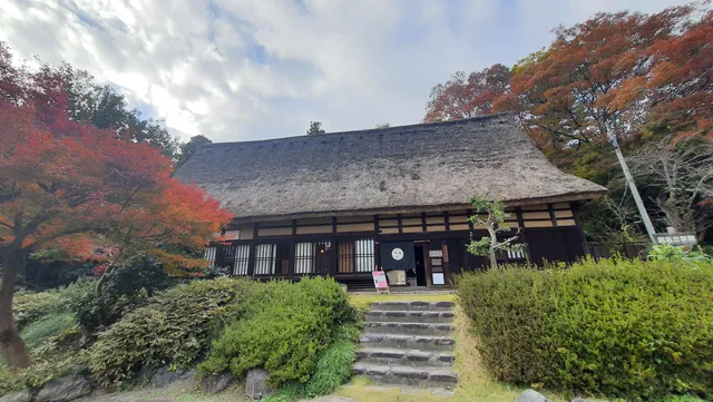 Thatched Roof Folk Art Museum (Toyama Municipal Folkcraft Village)