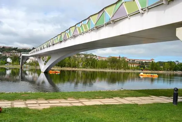 Ponte Pedonal Pedro e Inês