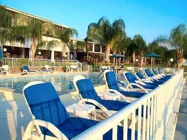 Lake Roy Beach Inn Winter Haven
