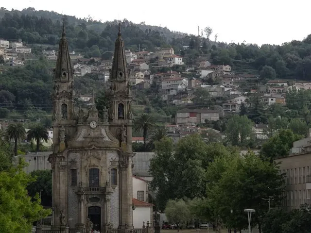 Centro Internacional das Artes José de Guimarães