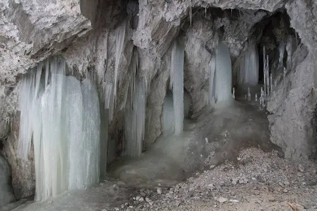 Dobšinská Ice Cave