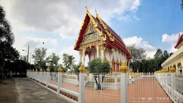 Wat Khao Samphao Thong