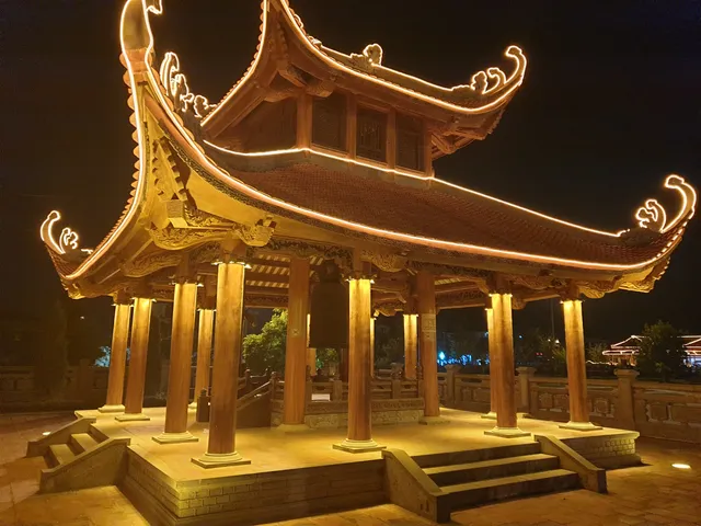 Đền Xương Giang