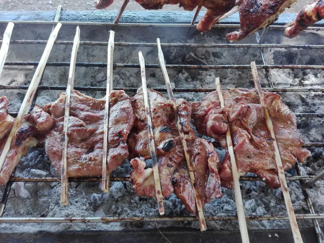 ร้านไก่ย่างวิเชียรบุรี