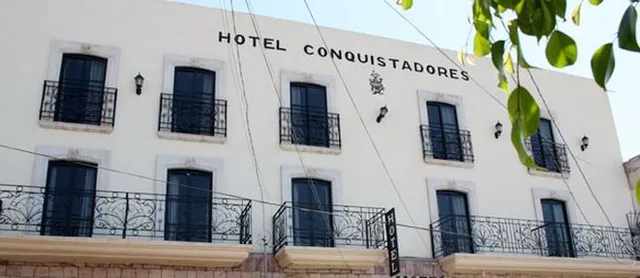 HOTEL CONQUISTADORES