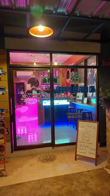 Happy Island OG by Ba Kantiang