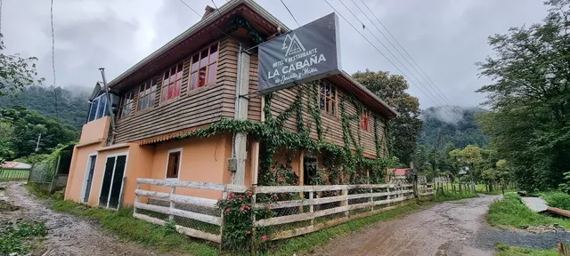 Hotel y Restaurante La Cabaña de Juanita y María