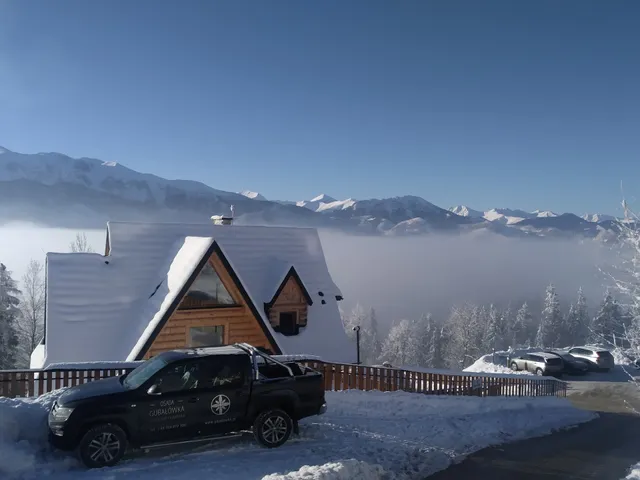 Osada Gubałówka Na Polanie Pająkówka