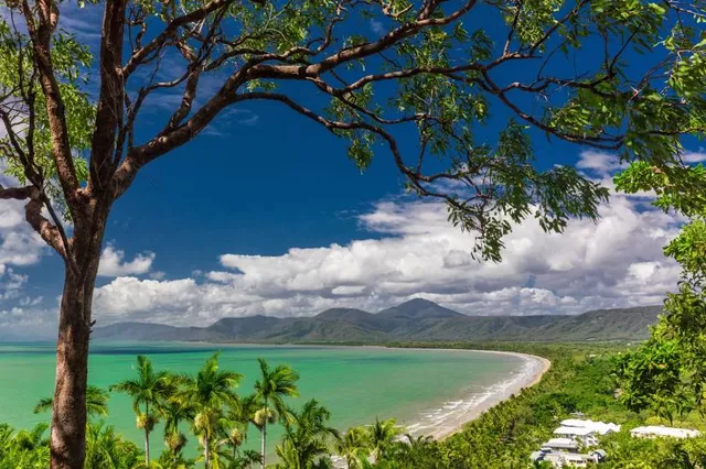 Four Mile Beach, Port Douglas