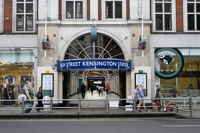 Kensington High Street