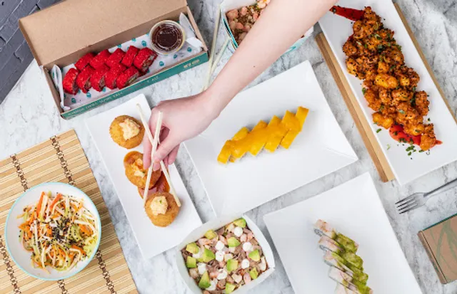 SUSHI Y ASI - QRO JURIQUILLA