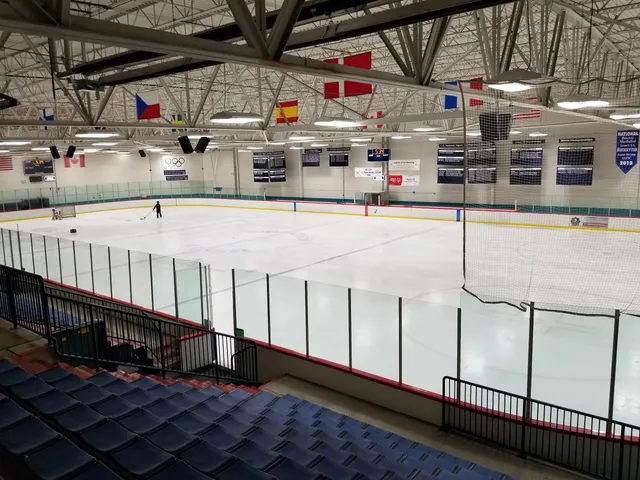 BIGGBY®️ COFFEE Ice Cube - Ann Arbor