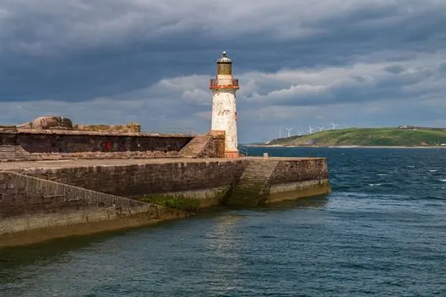 West Pier Lighthouse