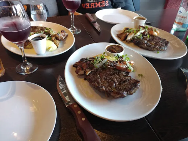 Steakhouse Grill 66 Docklands