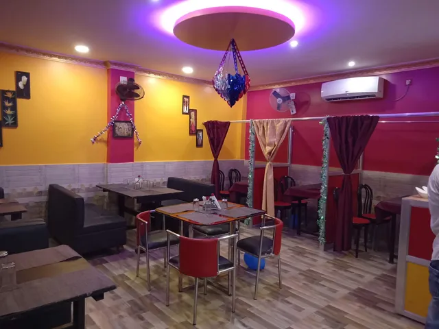 C T FOOD FAMILY RASTURAN