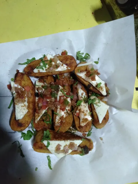 Swadashi Pizza Moong Dal Pizza