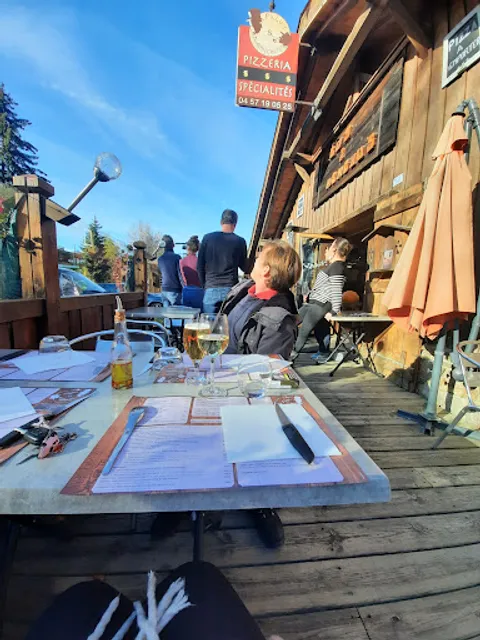 Pizzeria Pagu's Monchu's