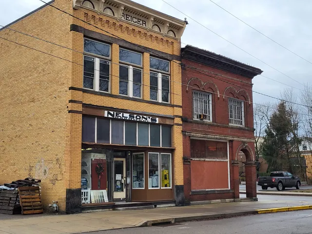 Nelson Hardware