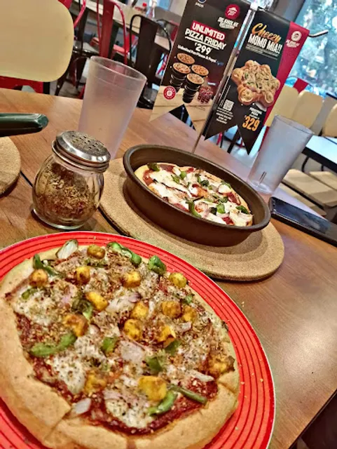 Pizza Hut | Vijay Nagar, Indore