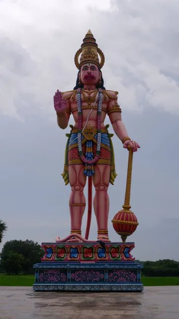 SRI GANDI VEERA ANJANEYA SWAMY Devasthanam,GANDI