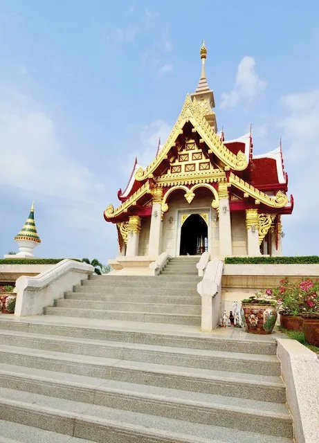 City Pillar Shrine or San Lak Mueang