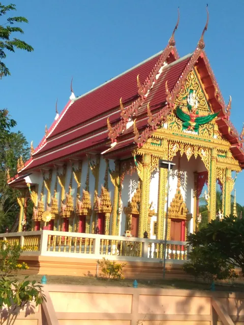 Wat Lam Phan Bong