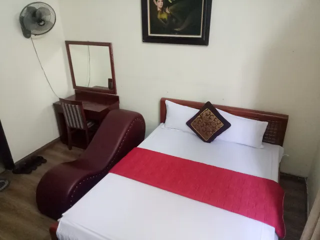 Nhà Nghỉ Mùa Xuân