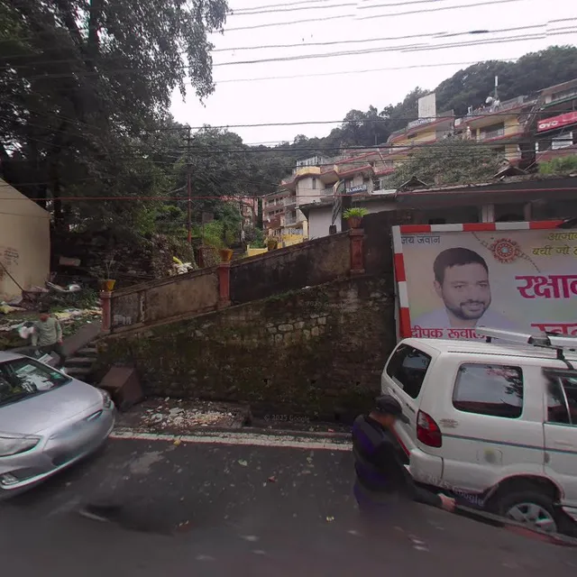 OYO Home 9730 2 BHK Lake view Mall road