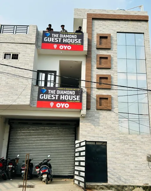 OYO Flagship The Diamond Guest House