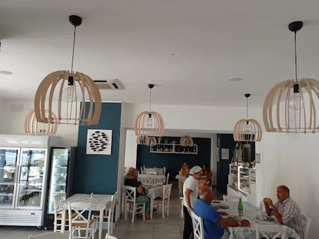 Pesce Amore E Fantasia