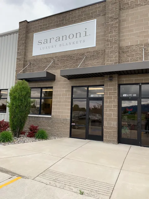 Saranoni Luxury Blankets