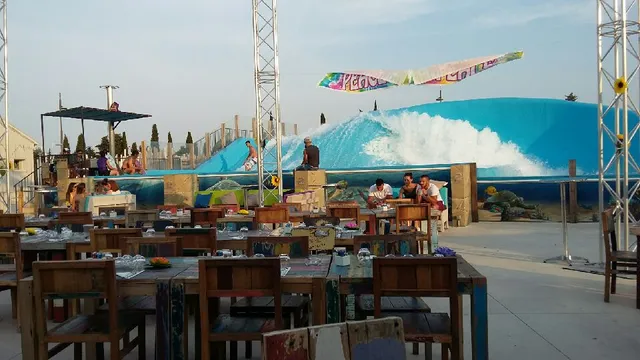 Sunset Island Bar Restaurant