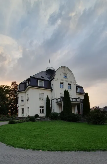 Schloss Weidenkam