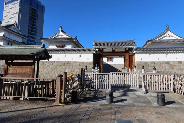 Sumpu castle East gate