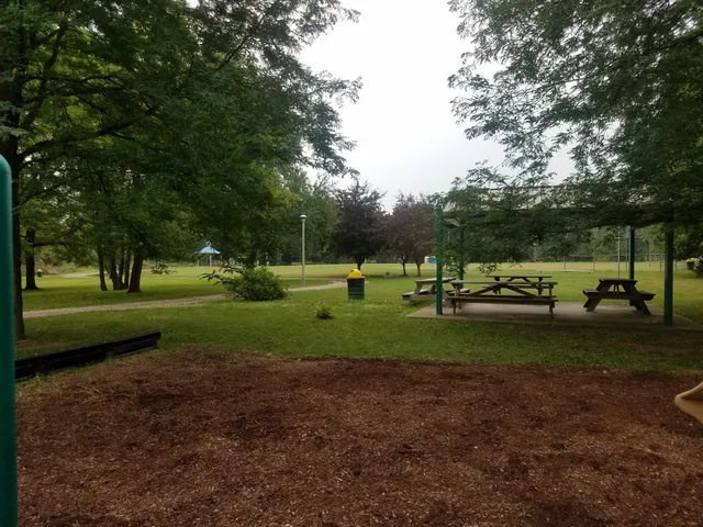Oakwood Hills Park