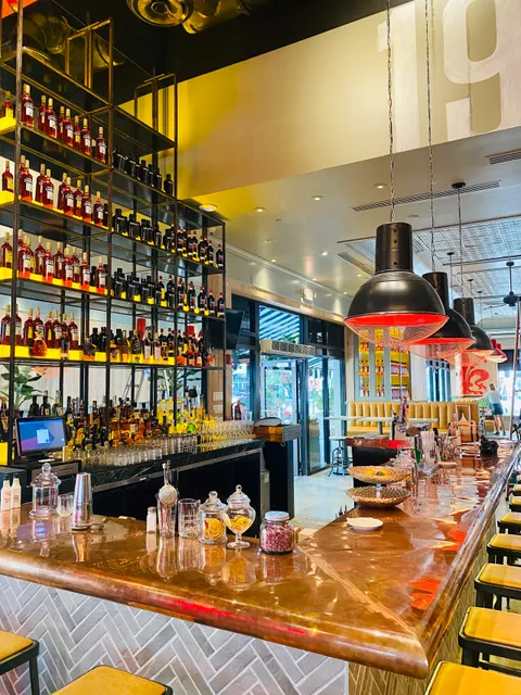 Negroni Bistro & Sushi Bar