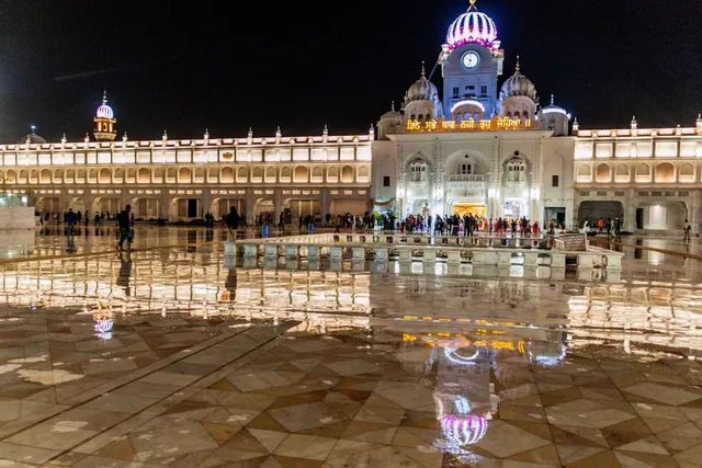 GOLDEN TEMPLE AMRITSAR