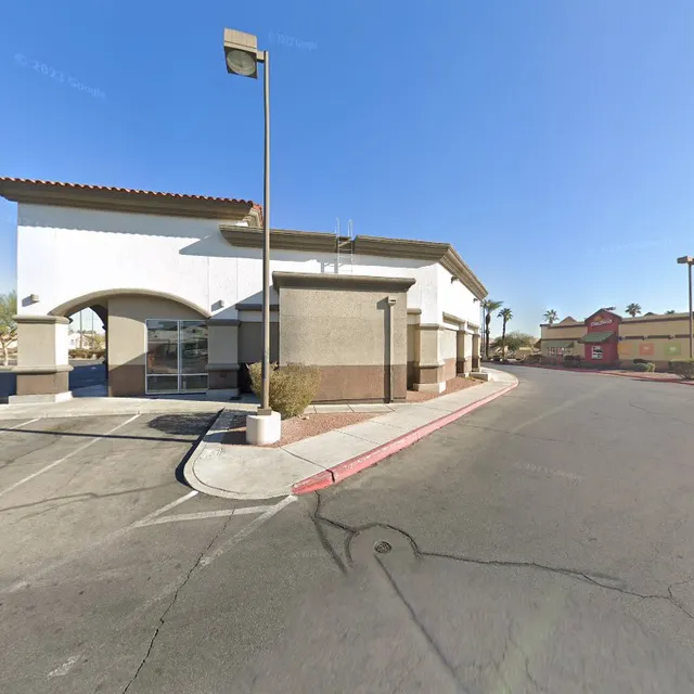 Miz Lola's Spirits & Gaming - Boulder