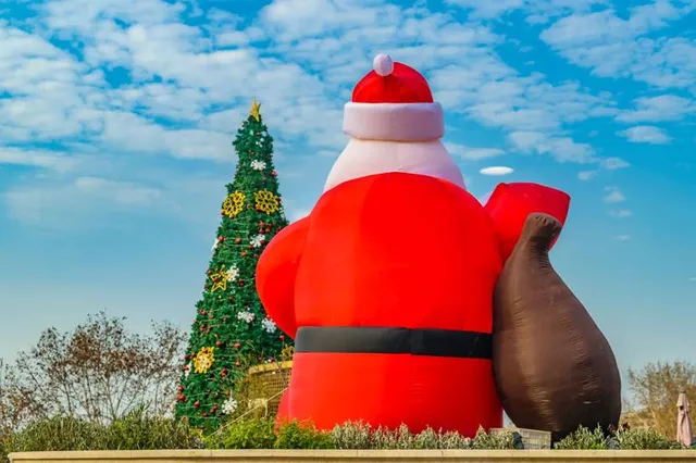 sculpture 'Santa Claus' by Paul McCarthy