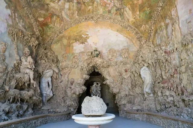 Grotte de Buontalenti